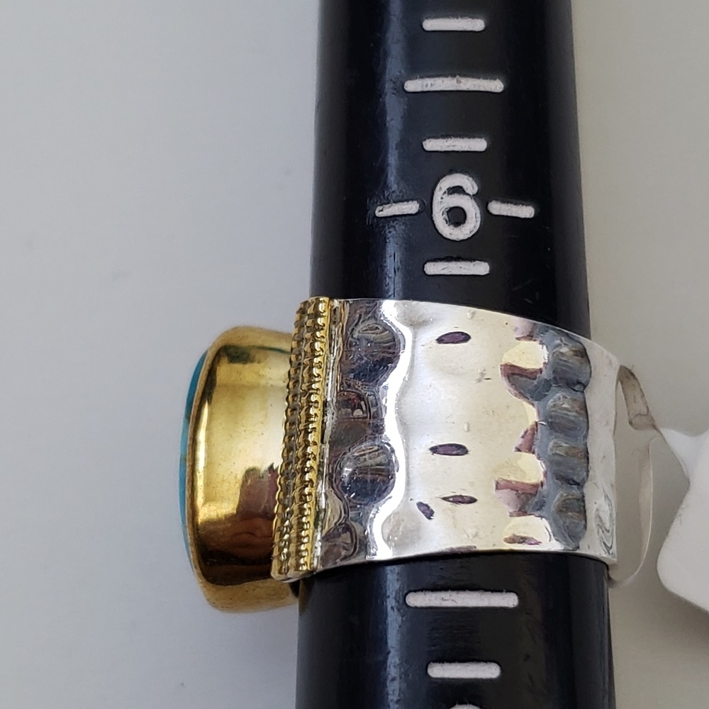 925 Sterling Silver & Brass Mohave Turquoise Ring Size 6.5 - Picture 9 of 9